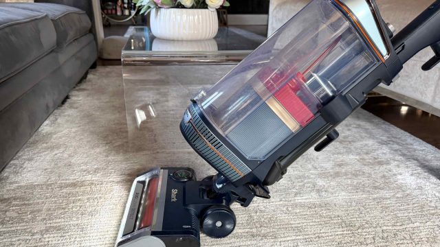 Revolutionizing Home Cleaning: The Shark PowerDetect Transformer Vacuum