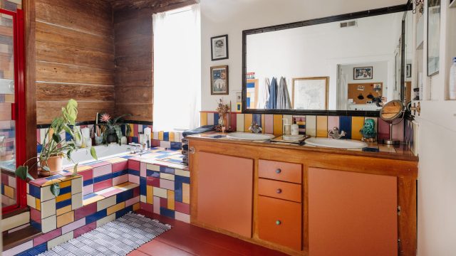 Rediscovering Vintage Bathroom Features: The Timeless Folding Wall Seat