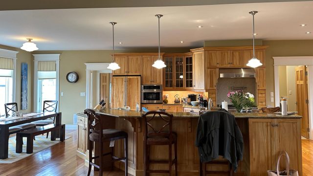 Revitalizing the Heart of the Home: A Trendy Kitchen Overhaul