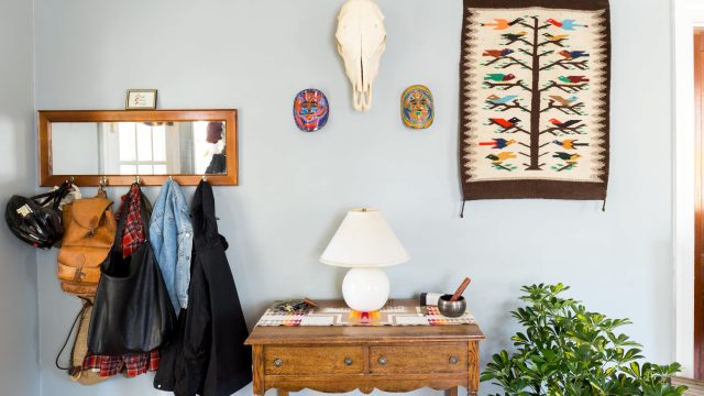 Transform Your Entryway with Innovative Storage Solutions