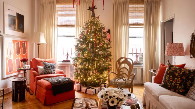 Discover the Latest Charming Holiday Decor at Kalvune