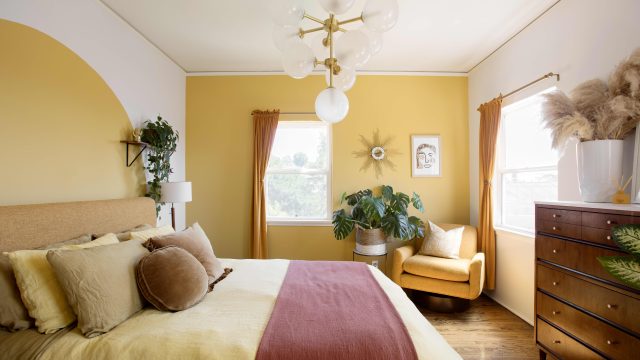 Smart Solutions to Tame Your Pillow Pile: Expert Tips