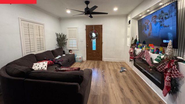 Transforming Tight Spaces: Effective Design Solutions for Narrow Rooms