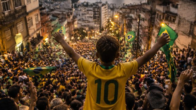 The Unifying and Divisive Power of Footb