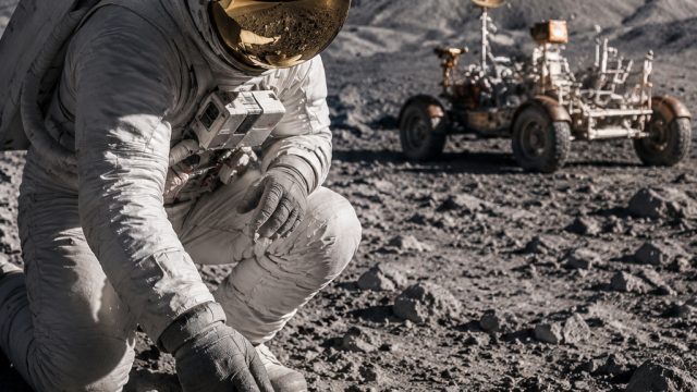 Exploring the Lunar Landscape: Insights from Astronaut Training