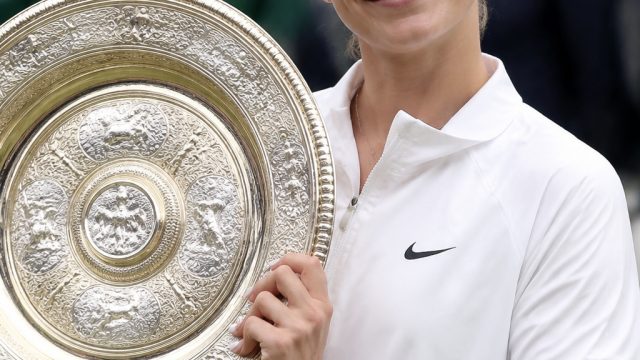 Celebrating Marketa Vondrousova: A Tenni