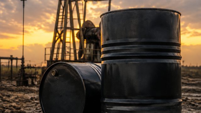 Oil Prices Dip Amid Accusations of Corporate Price Gouging