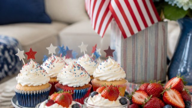 Celebrate Independence Day with Festive