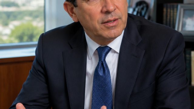 Andrés Chait Takes Charge of LAUSD Amid Significant Changes